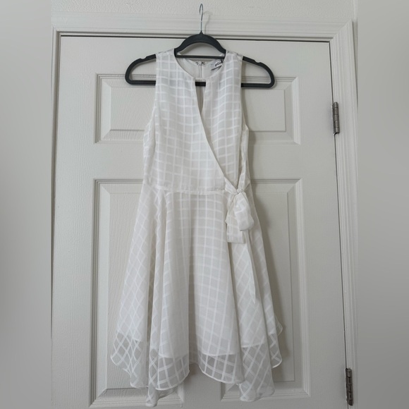 DO+BE Dresses & Skirts - NWT Do + Be White Mini Dress